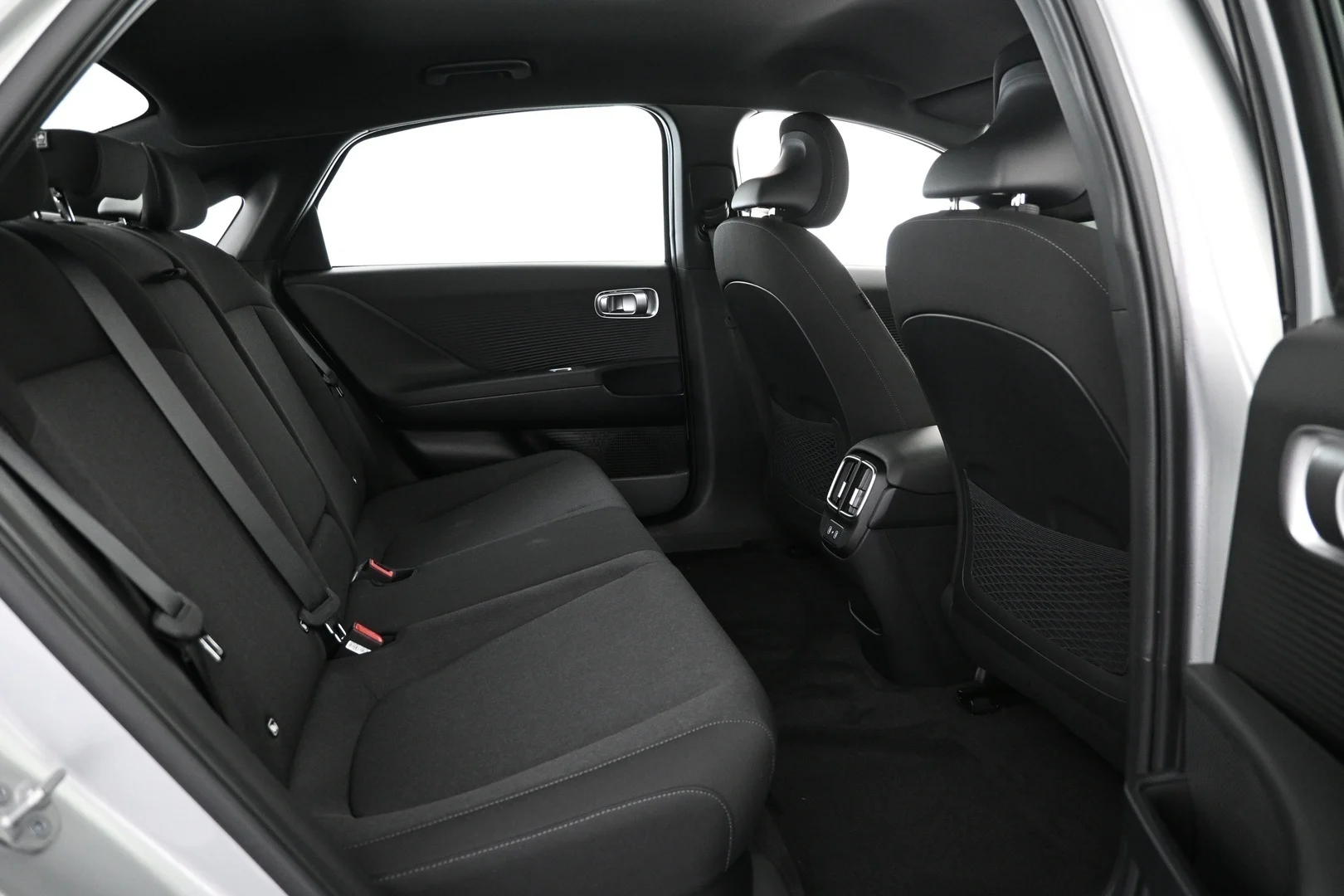 Car Image - 7c4k4r0LDB93WTAa3pS4fr