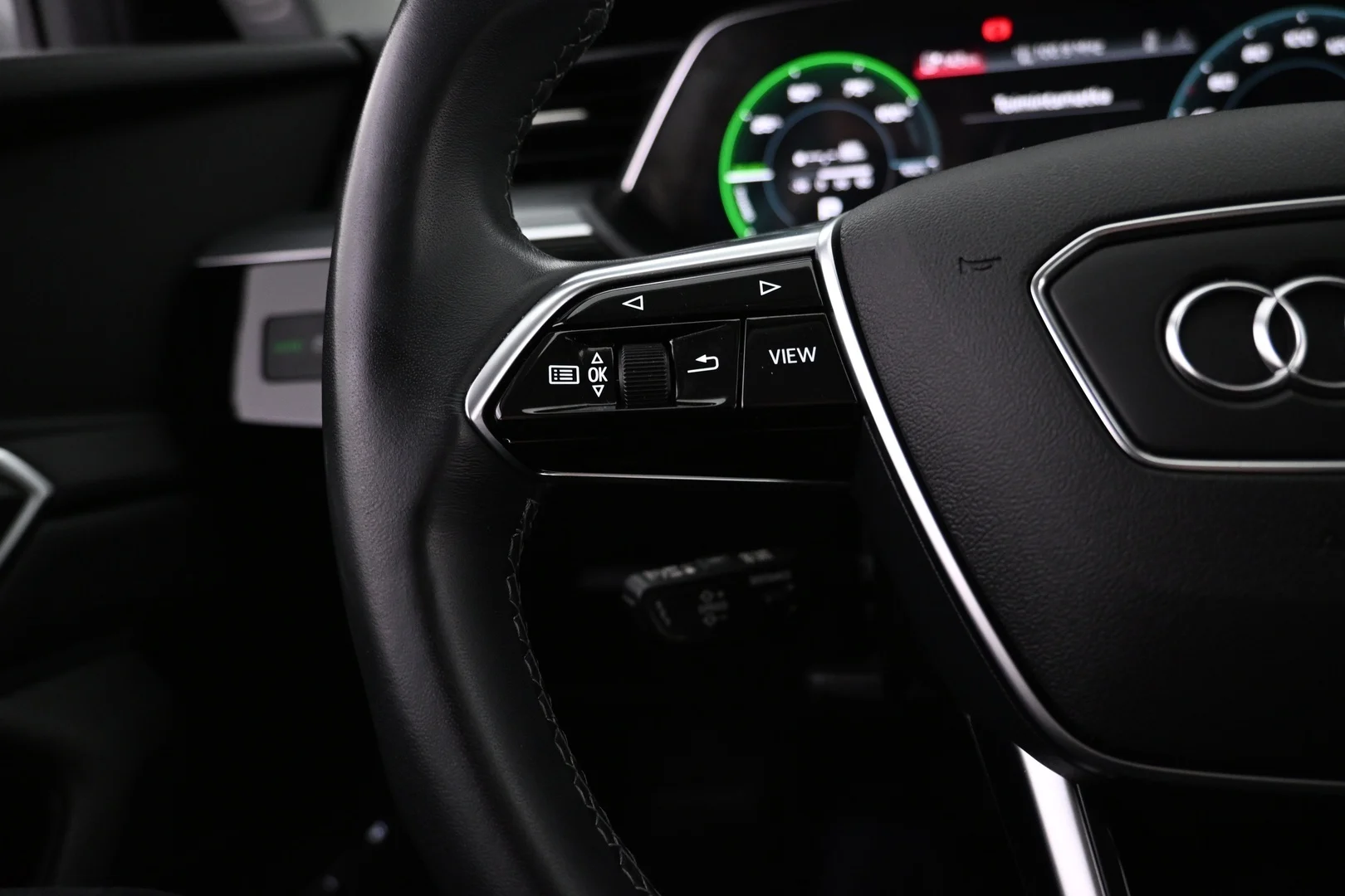 Car Image - 78Otkw3tBMWsyFS2IggW6W
