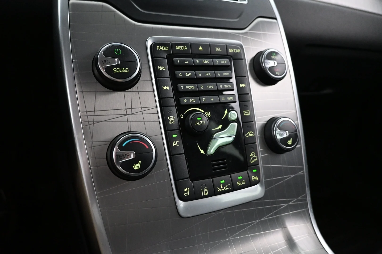 Car Image - 4s8ueLk6zQqqwLsZUFhRtl