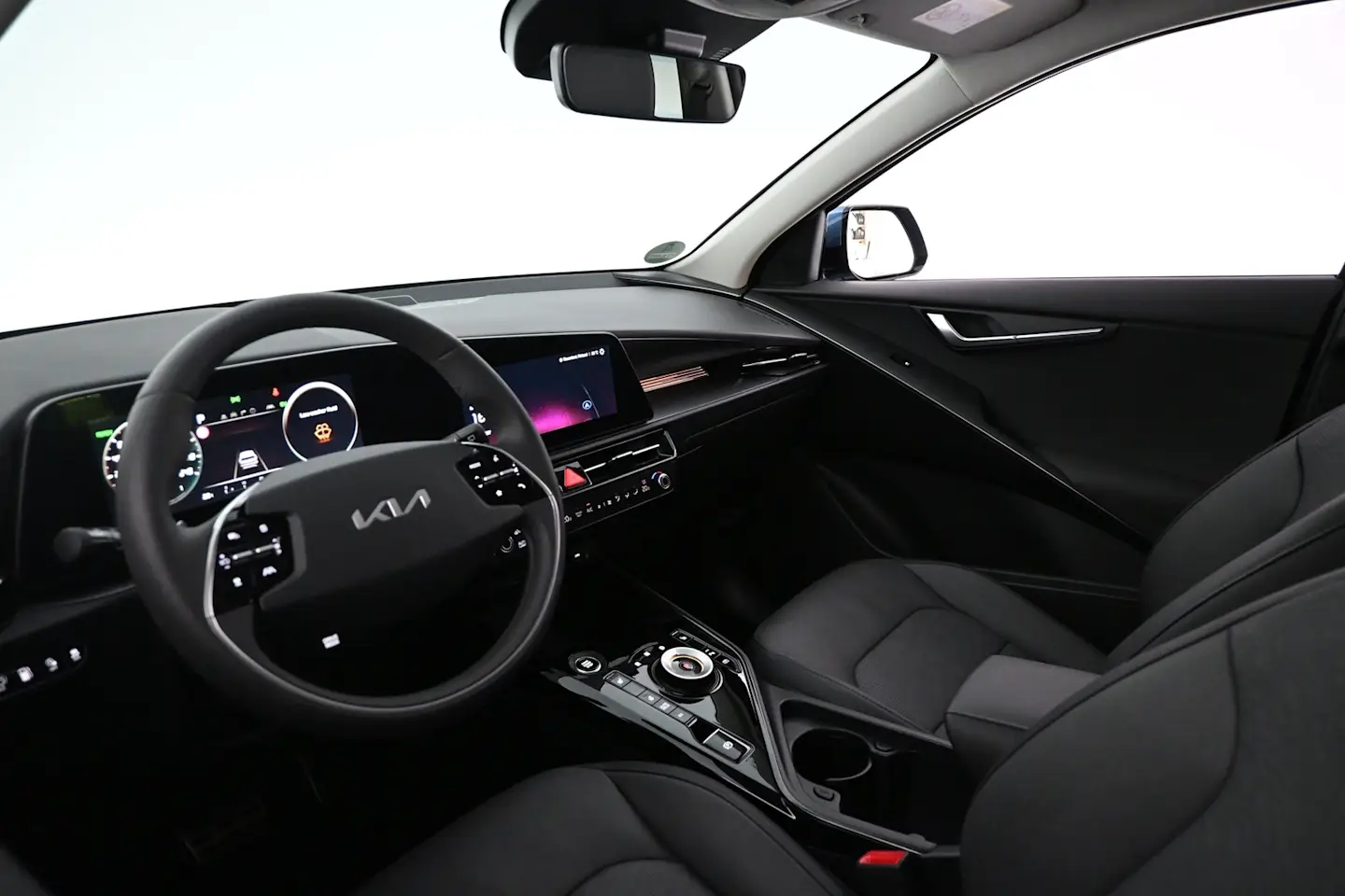 Car Image - 3c08YlzUougQkd9UJLWsWo