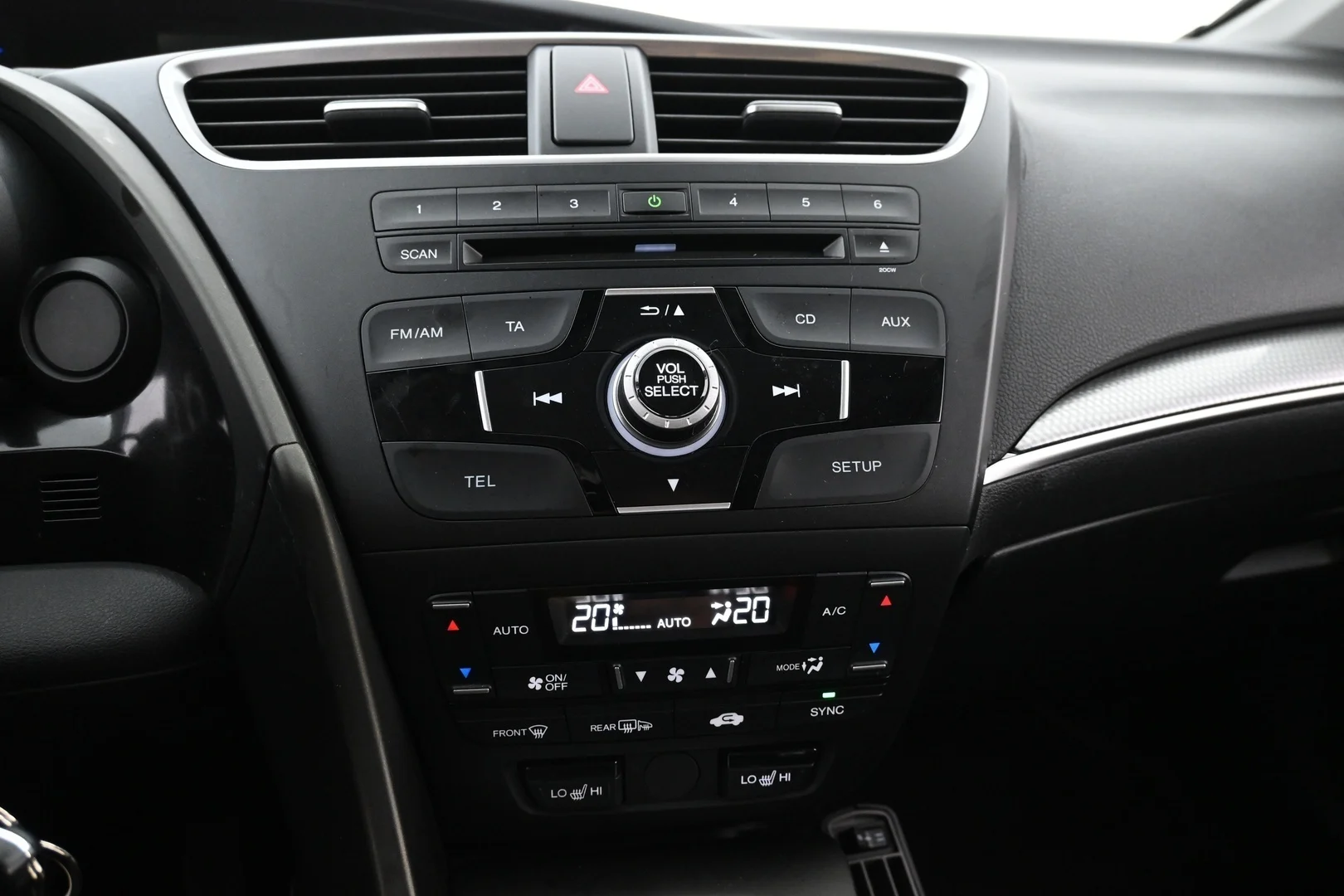 Car Image - 4r8Al0g90pnVeEegpDTiha