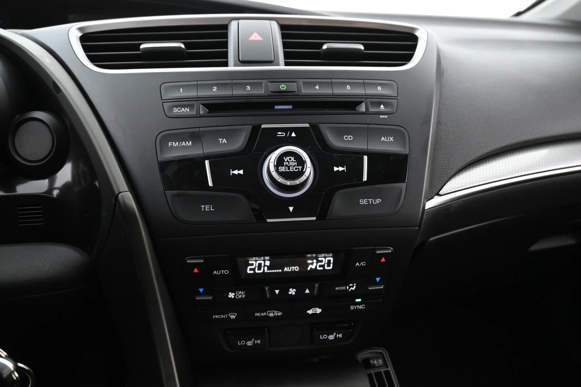 Car Image - 4r8Al0g90pnVeEegpDTiha