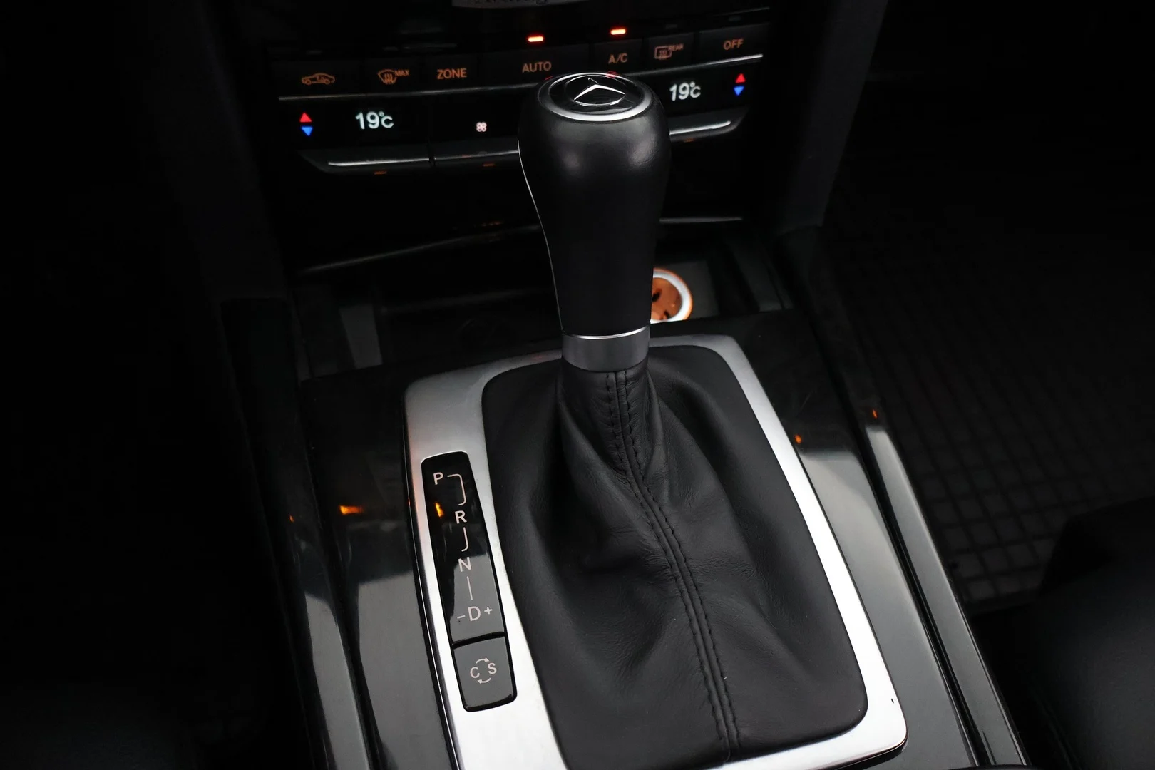 Car Image - 30kWC50iPk6TROSFGlEKcZ