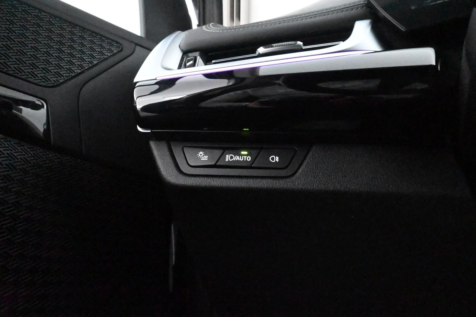 Car Image - 1lR7RuRHy4rs6GrMQCh18O