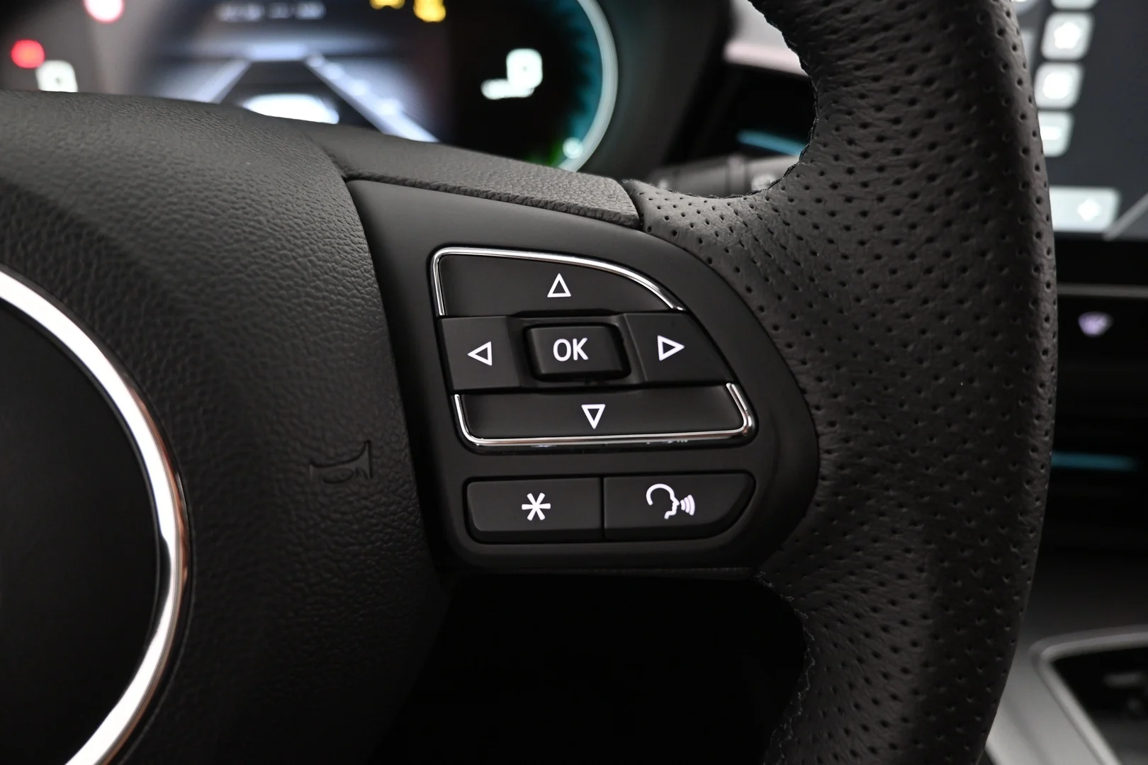 Car Image - 4OQcZHzOApk3KubxPy7KYs