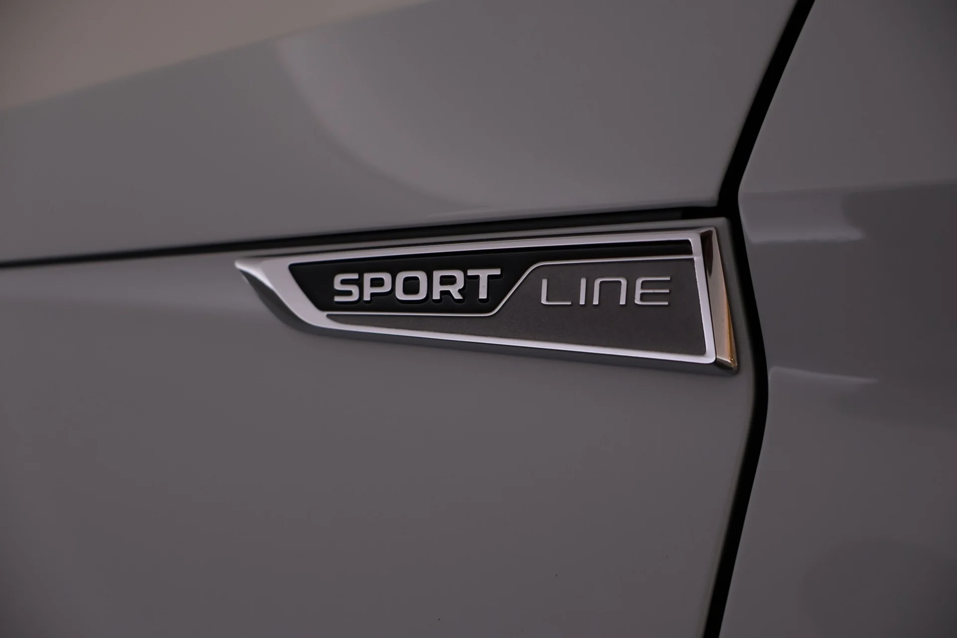 Car Image - 5Q7TPXnHgjJXTB5Whzotox