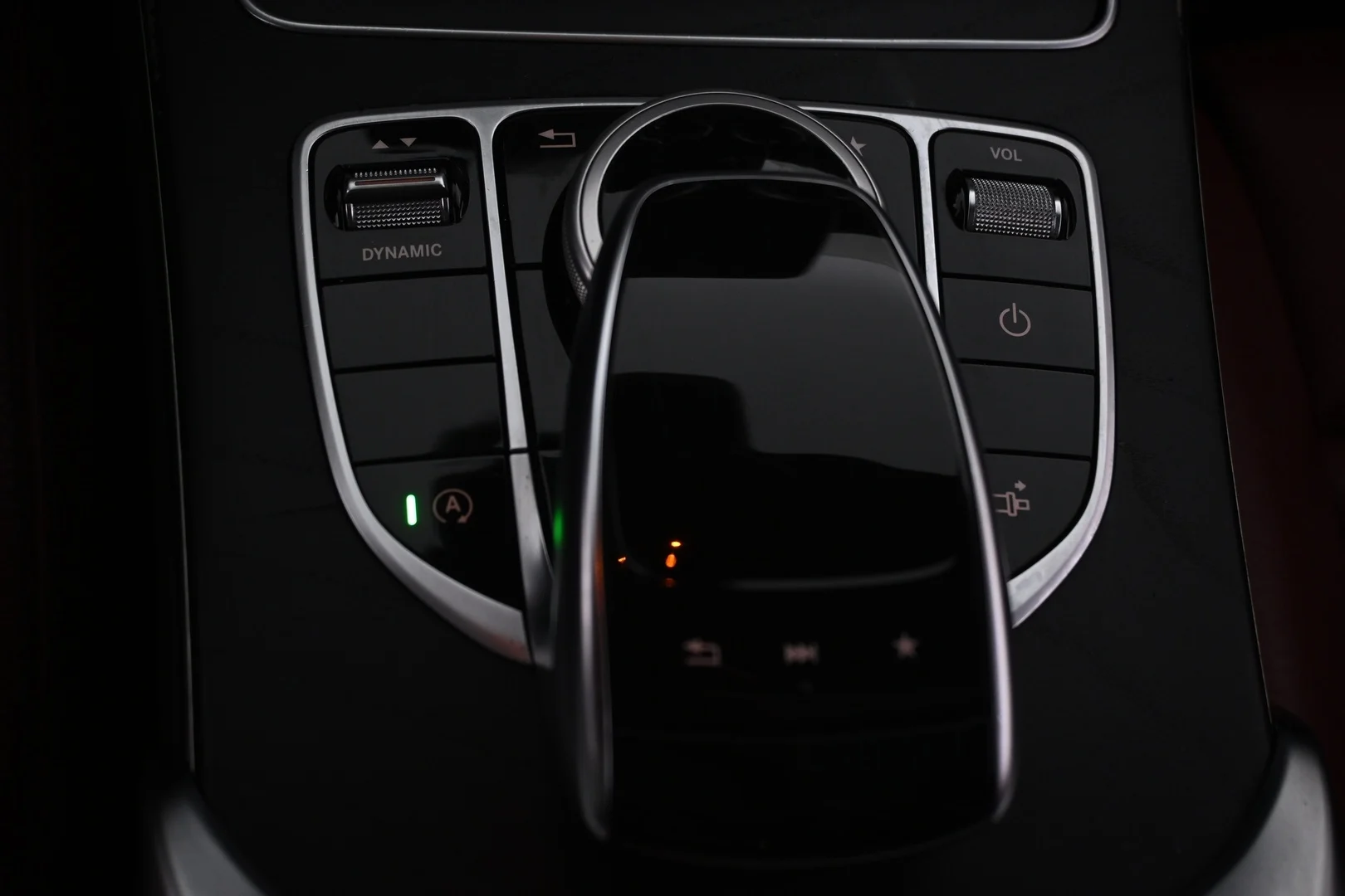 Car Image - 6LpZeapWPZSXdQMzJjzLgB