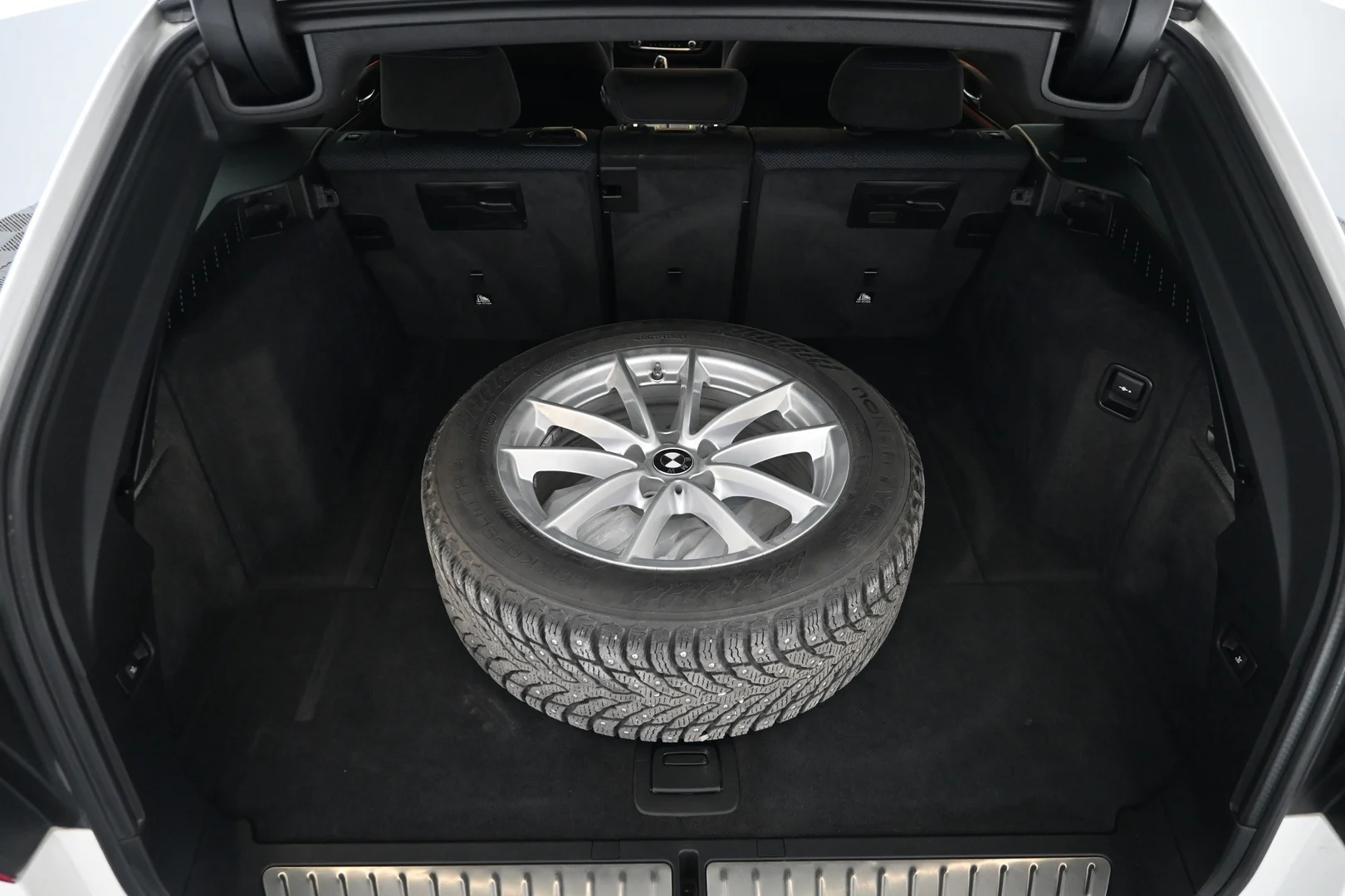 Car Image - Tcix0kp4bgBI20lxIXpJc