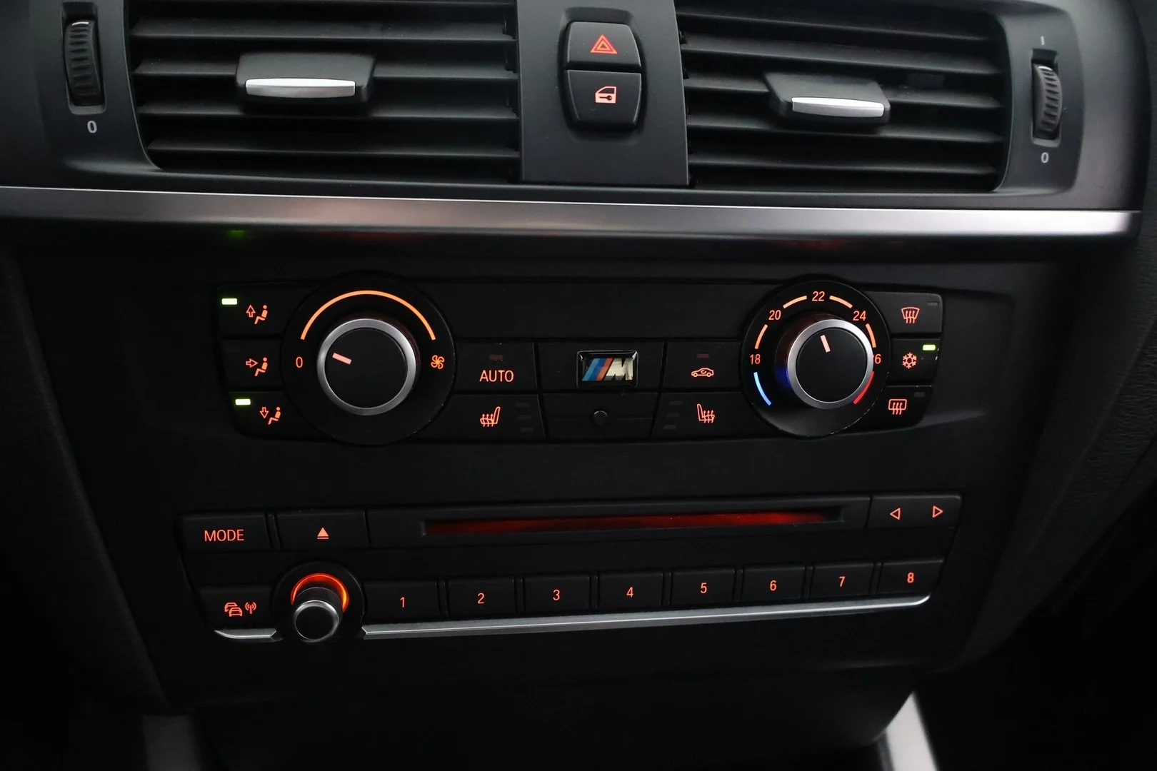 Car Image - bNyL0xdipFiKLkVPgUkjW