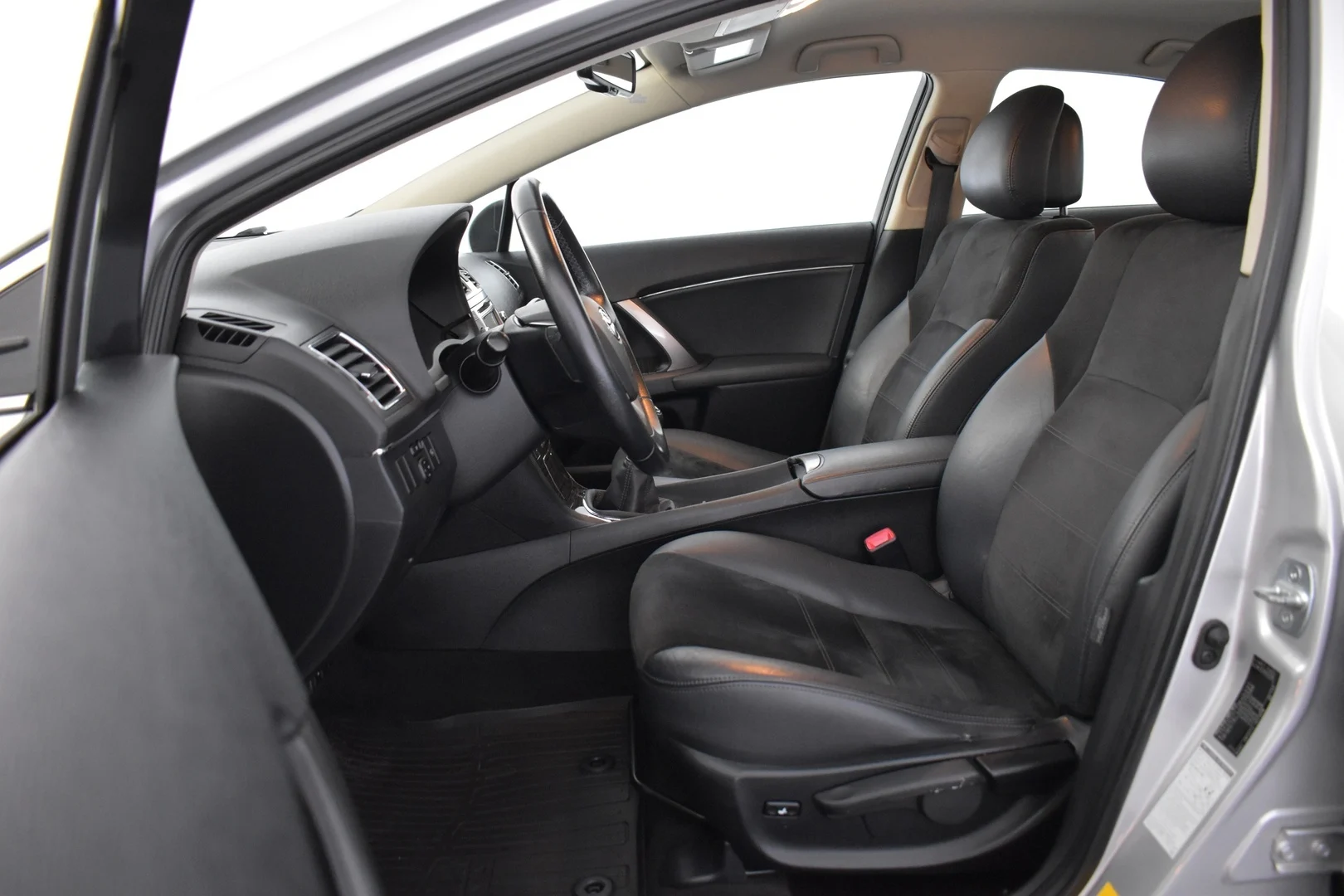 Car Image - 5SXqRCBkB1BJFxIHEqfJcF