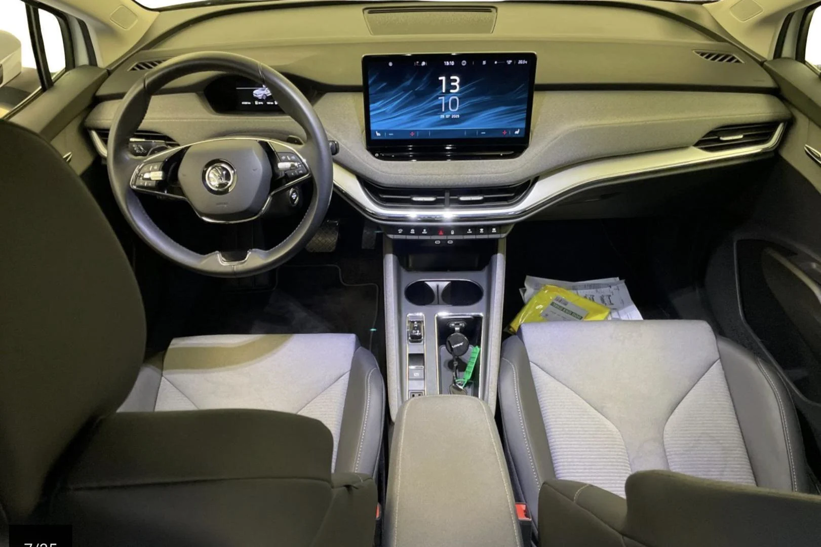 Car Image - 6Jp5YUnK4XpF7EK9kIDOnx