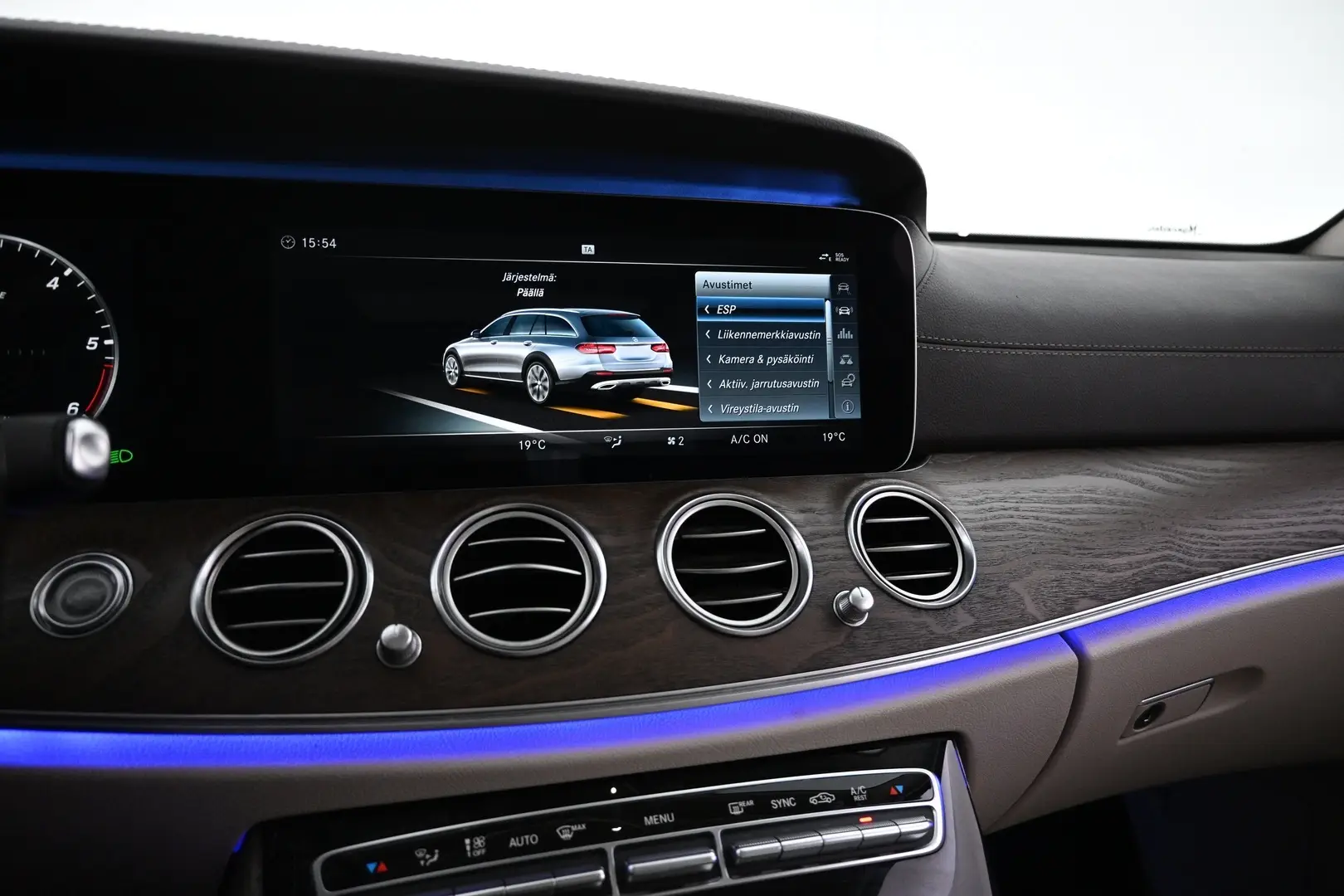 Car Image - aQP3PefgWCqxjXjxu5vbH