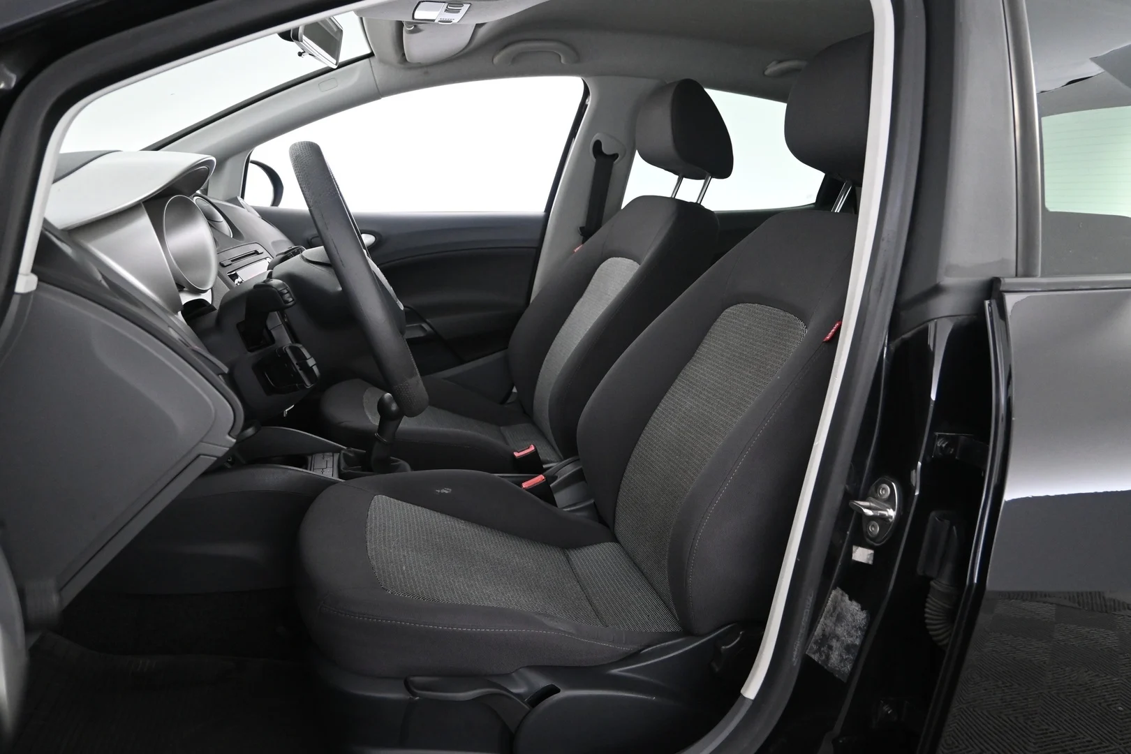 Car Image - z0jZcgu0p0Q6yEFXtEQA6
