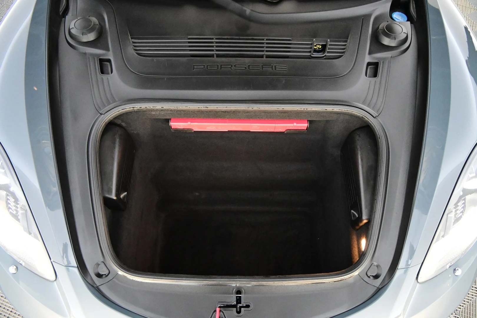 Car Image - 6LMxJbGfUfzBzupKRgBGxO