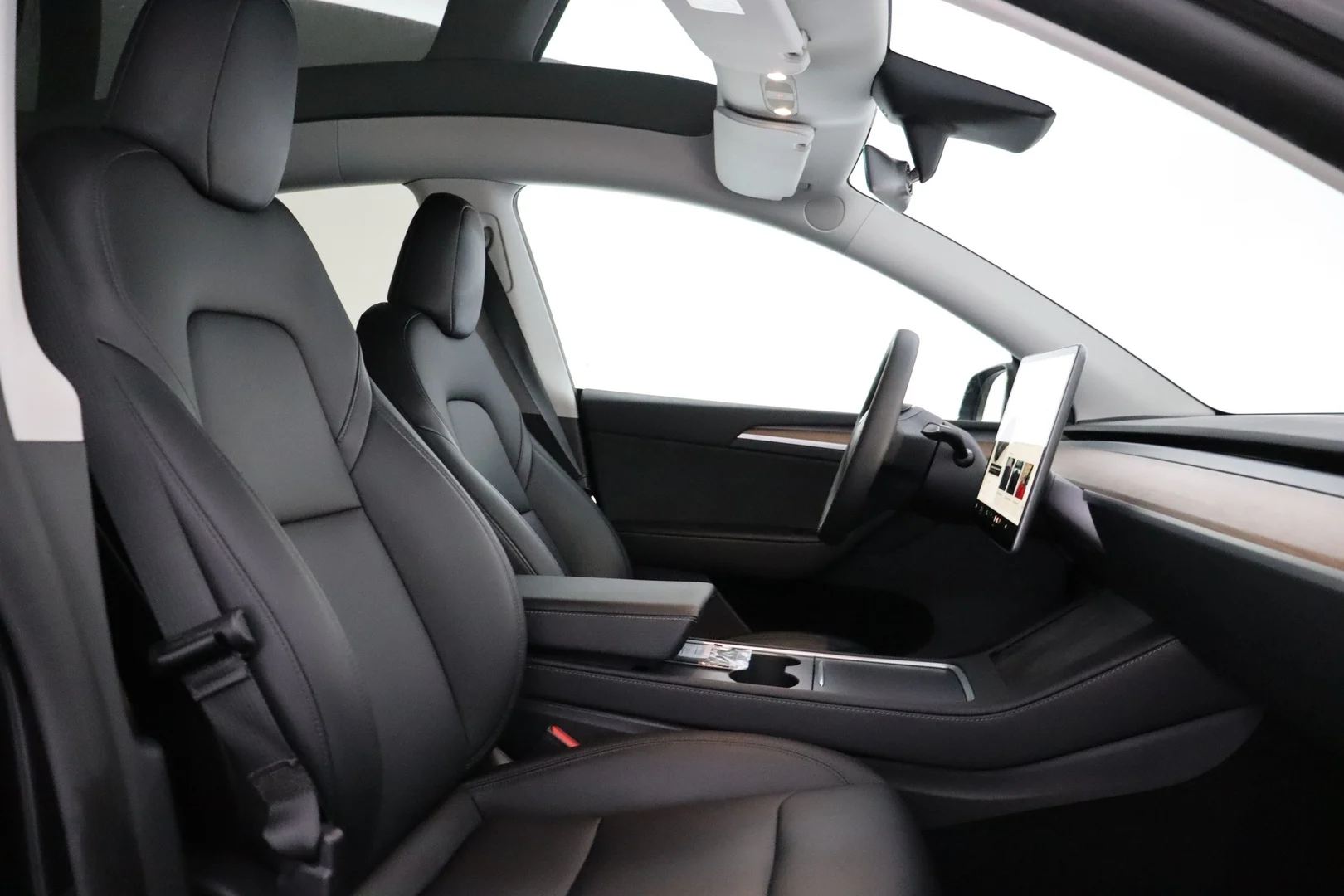 Car Image - 3MqsnEzOALhSzd5xzVzNVw