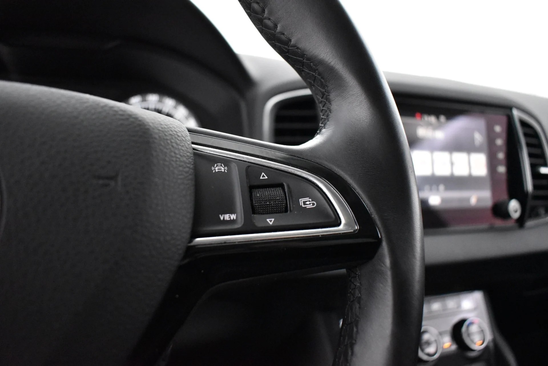 Car Image - 4fVA6CMjUAcXukUueOYxiB