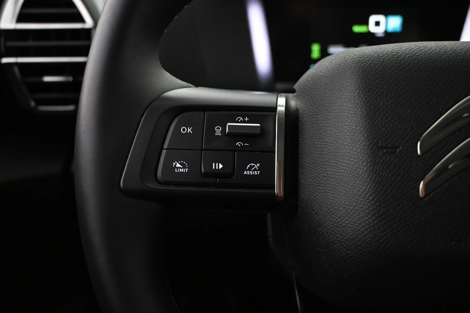Car Image - 3dEHGqB1IgtAz40QGwZRXU