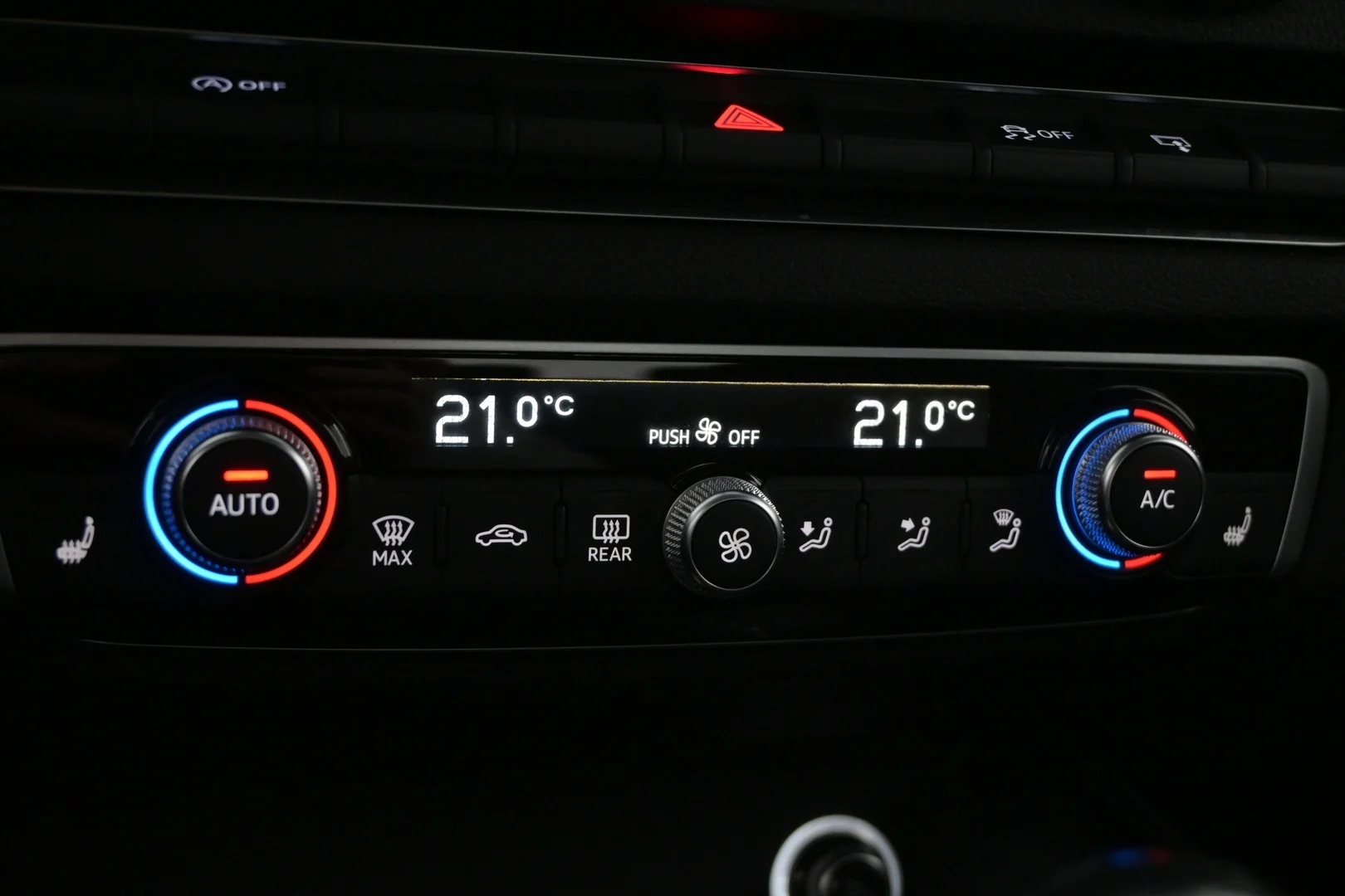 Car Image - 2rGMD2l5M6o9oUrx7TtkWC