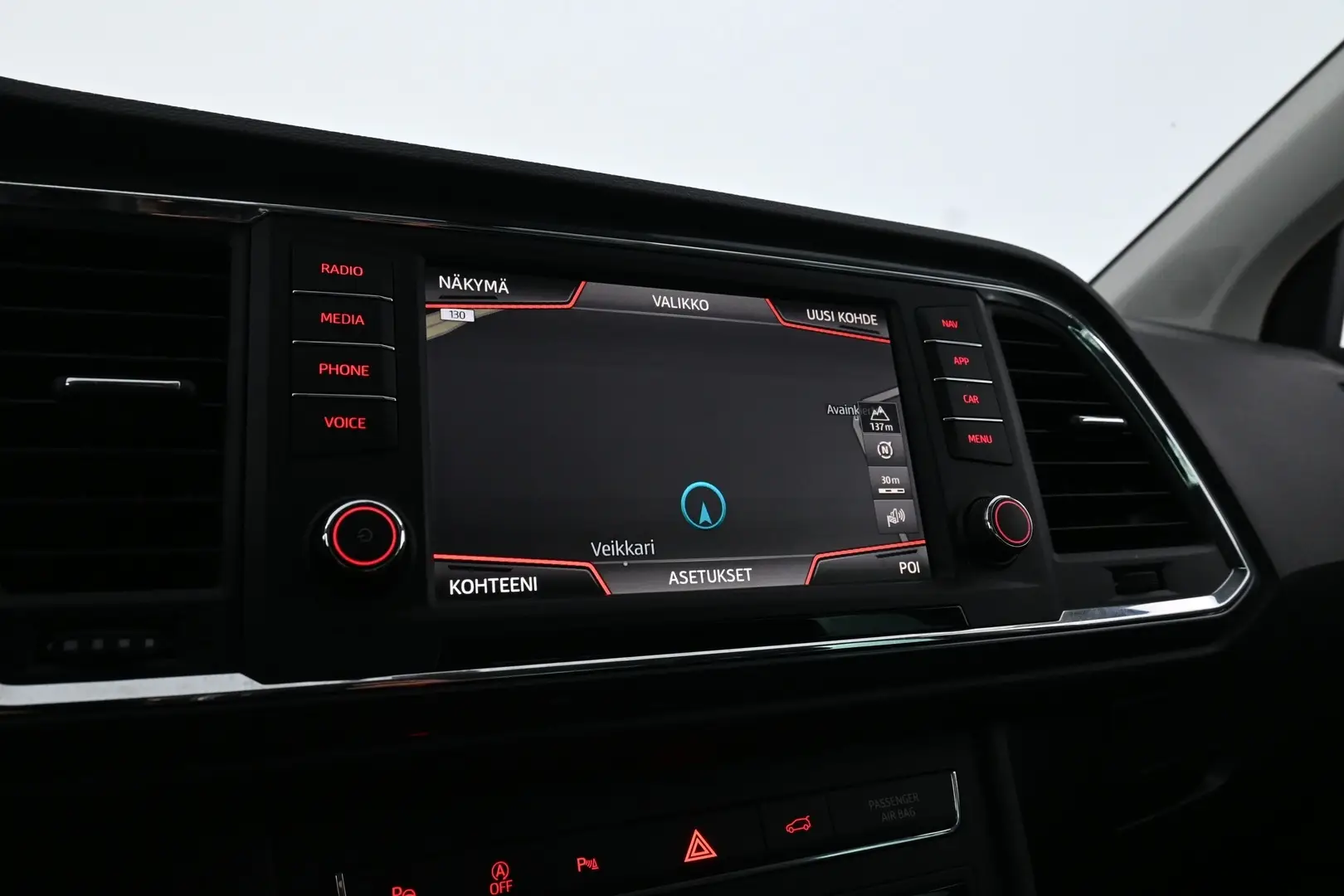 Car Image - 39ngd8bsj3lVx5vwpIq6Gv