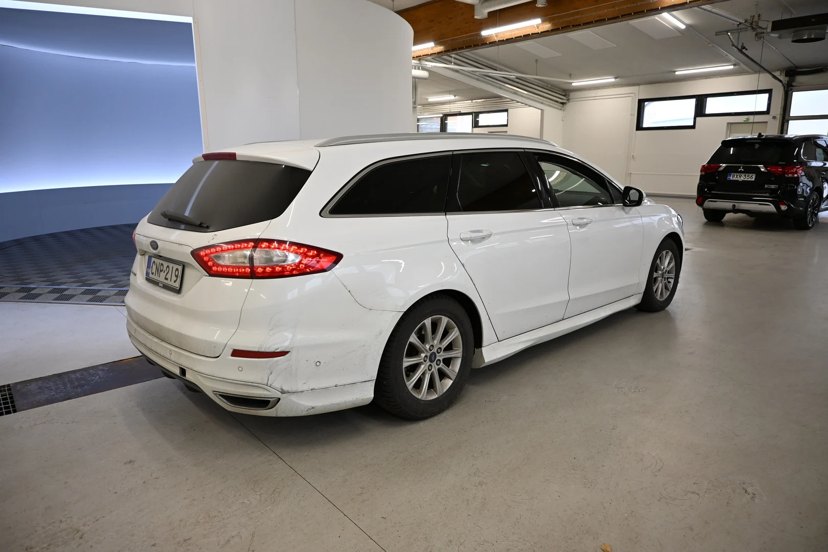 Car Image - vQJyERoR7kmpnY93BahjQ