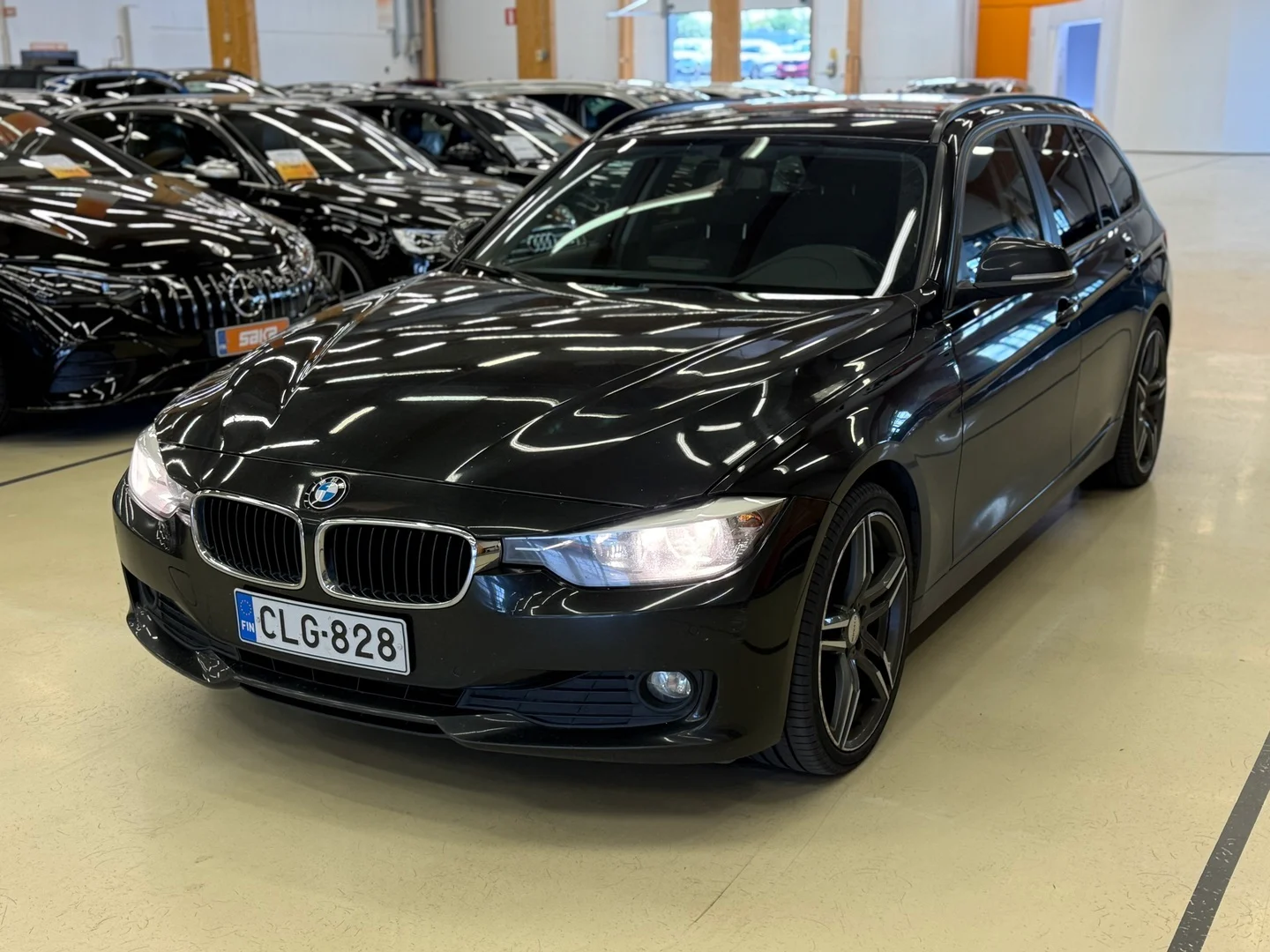 Car Image - 11eh64dNzMxg7VpJwN1O6C
