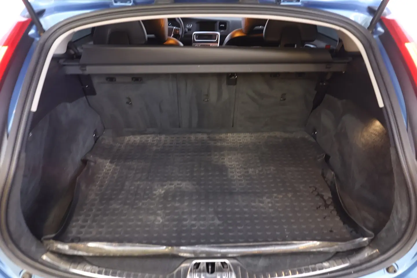 Car Image - 7G6rMI385Ab0PzFtlDr02B
