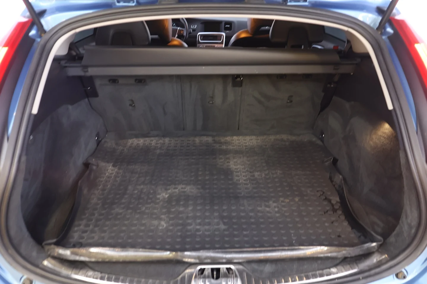 Car Image - 7G6rMI385Ab0PzFtlDr02B