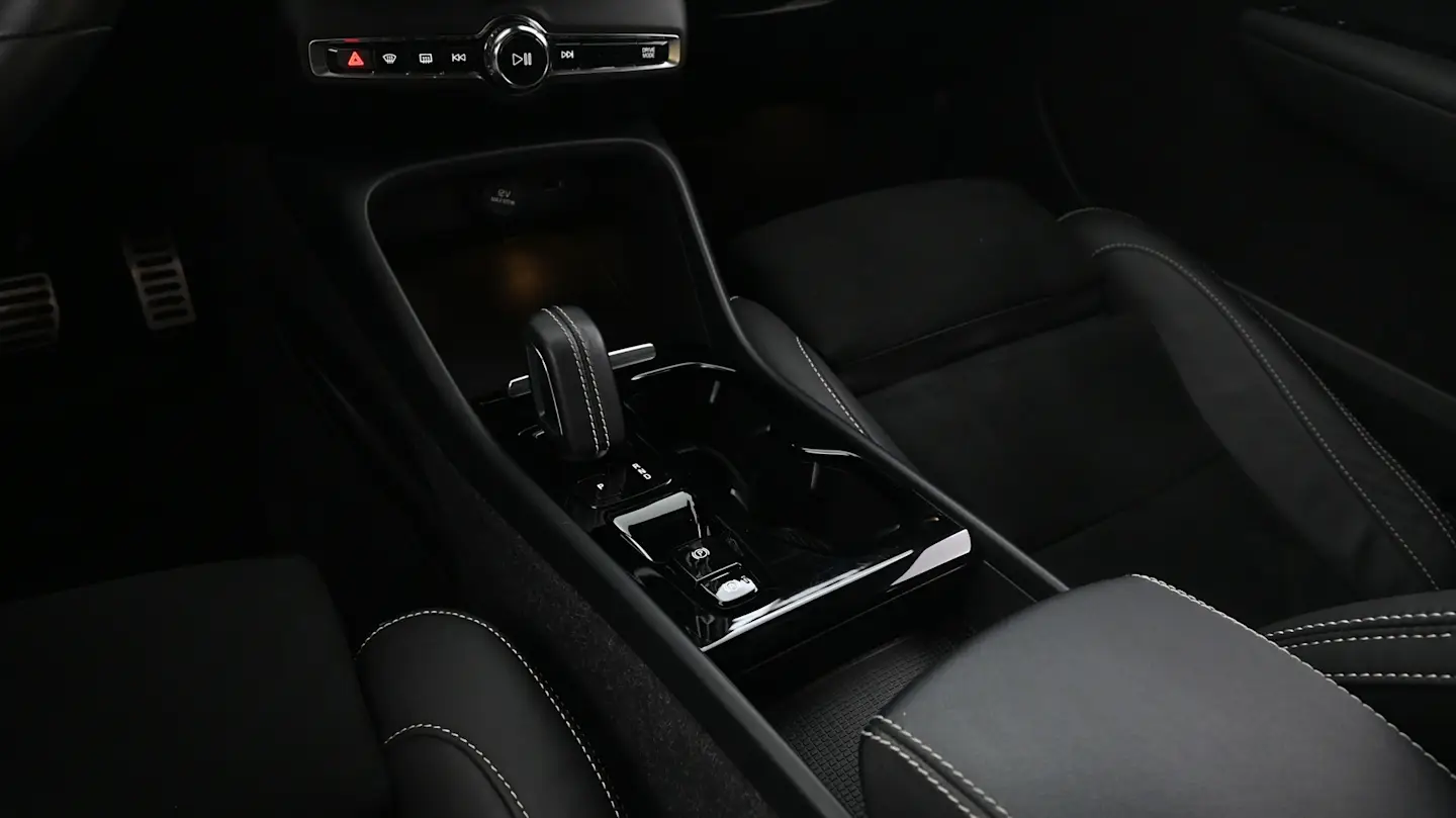 Car Image - 2pZ7eabflDS4hGl5oRvATH
