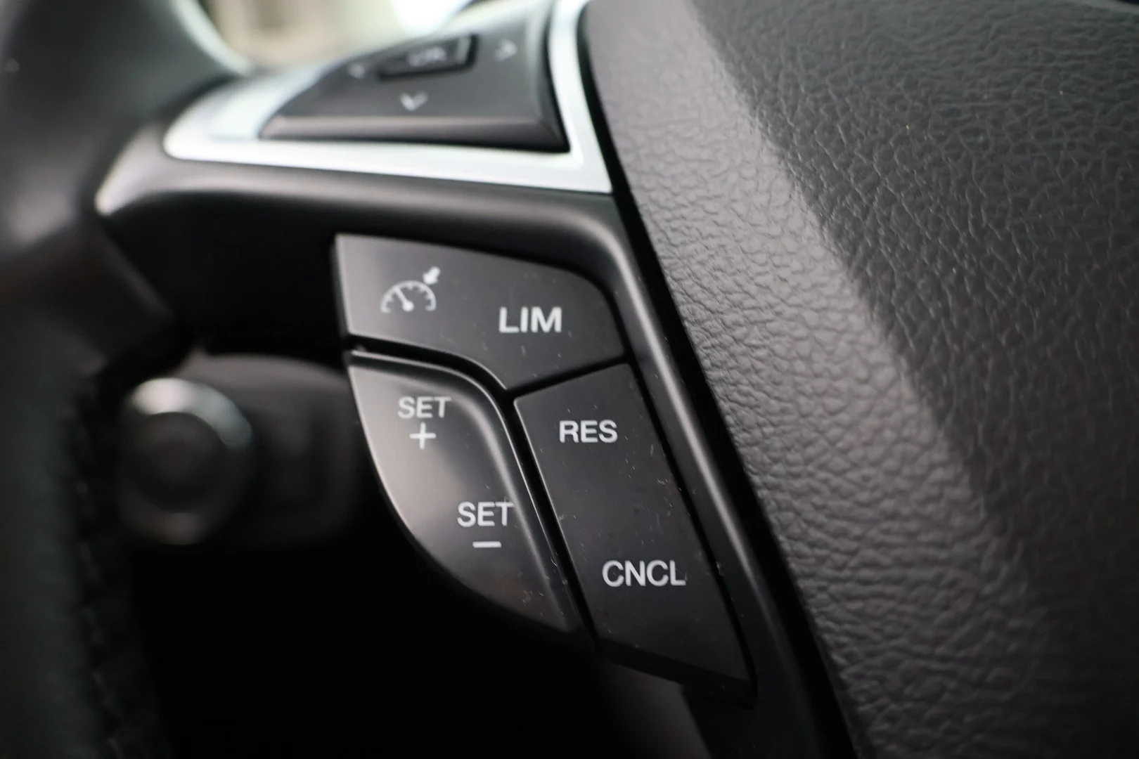 Car Image - 2CYjY7XkD0mZQw4y7IjGvQ