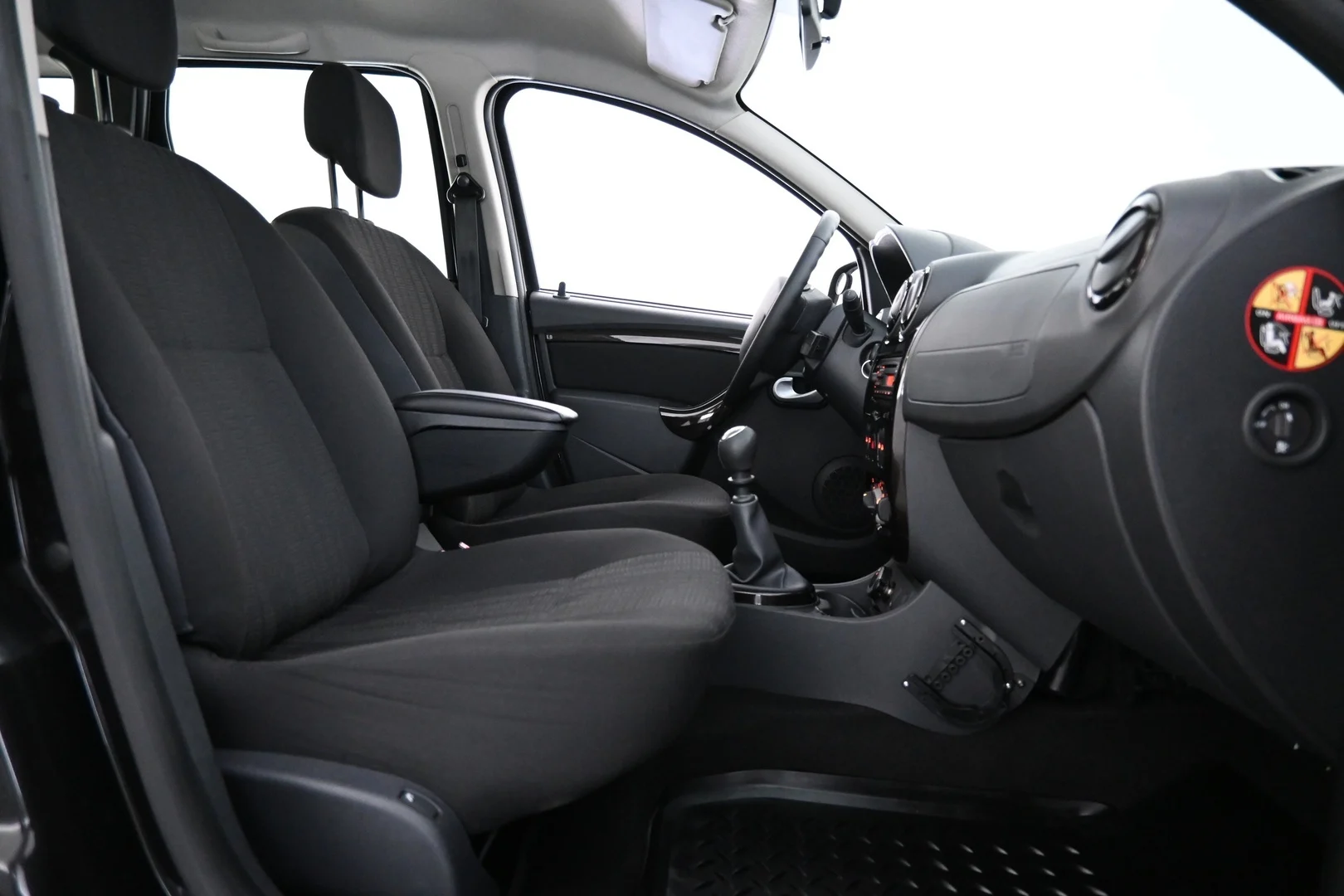 Car Image - 5I590Otuxa7T8rQKLeYgAf
