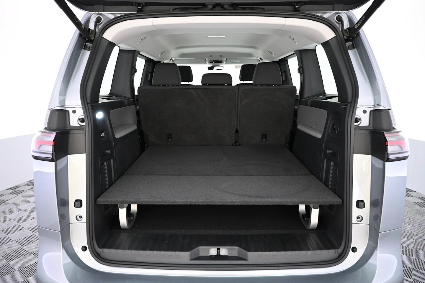 Car Image - 5vJp3x4bpdLx6I78dCKLFy
