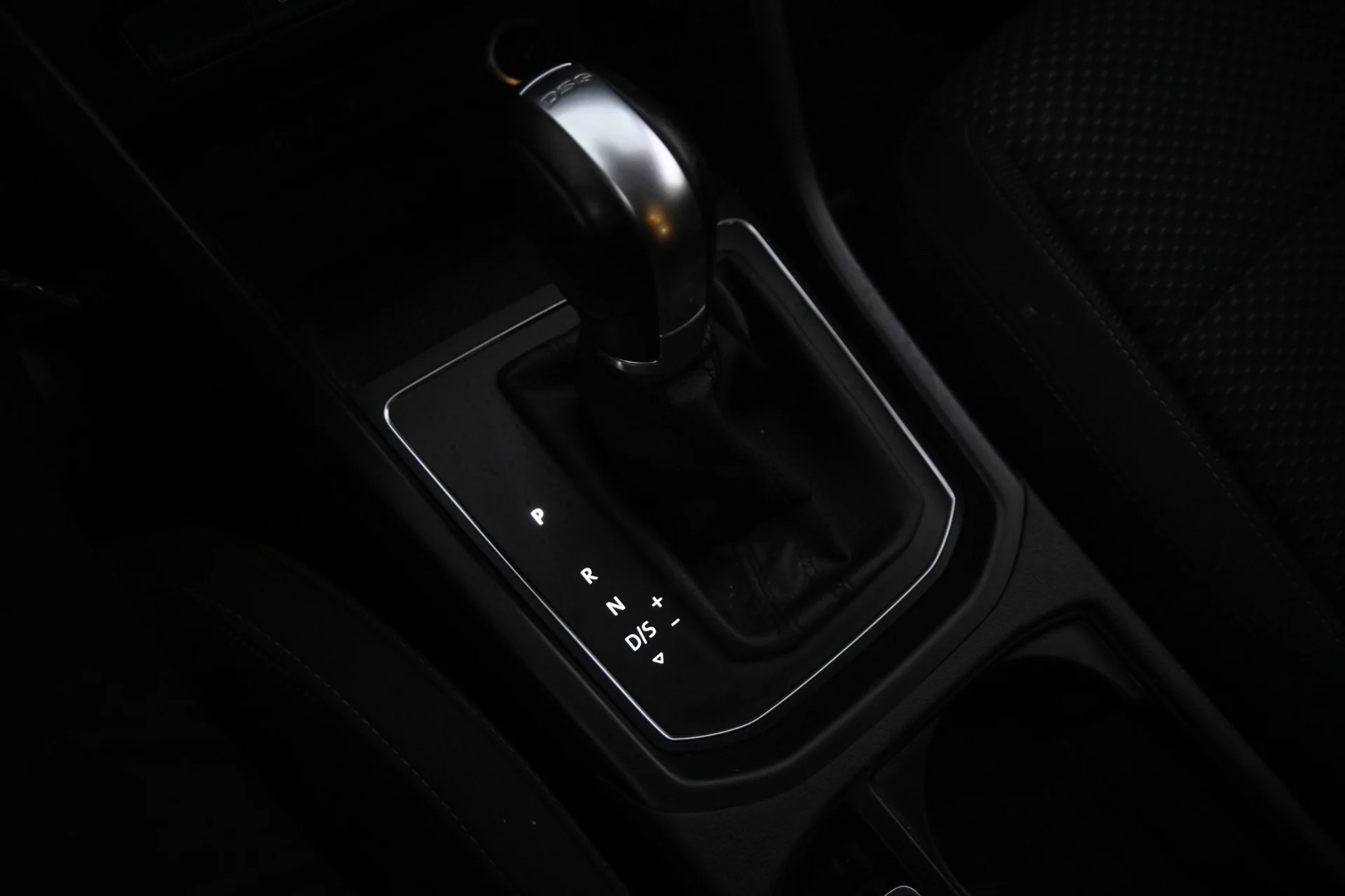 Car Image - 719DEAYxHqkG6FYGygKfeu