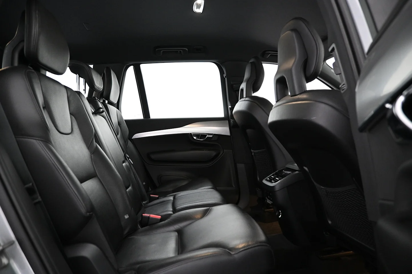 Car Image - 4ThhmJqUlYgpCcGplLix1A