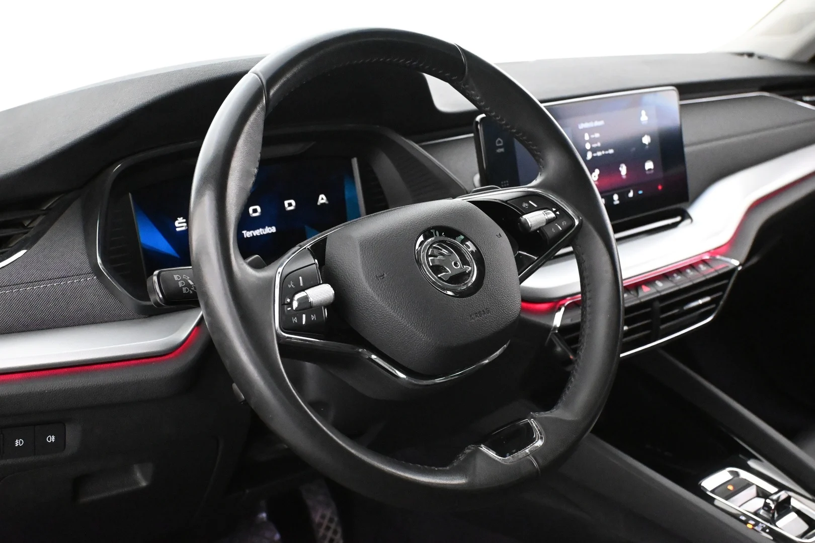 Car Image - 3quGSsFFB9dXdDe9BsKdcb