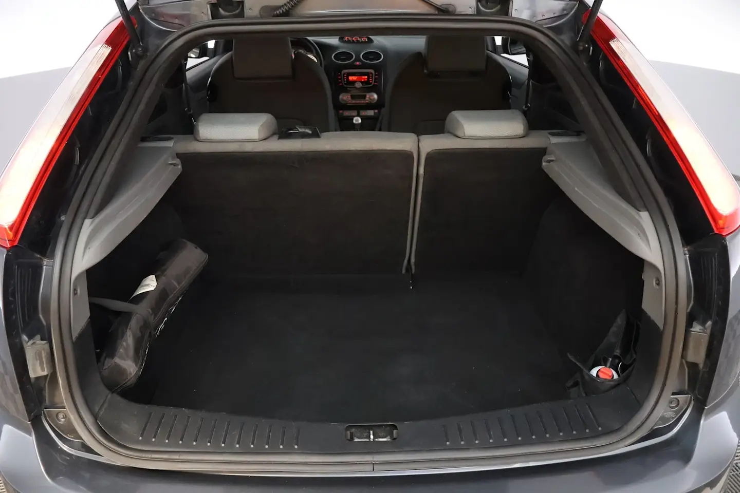 Car Image - 259EJ50uanwc6R2o512net