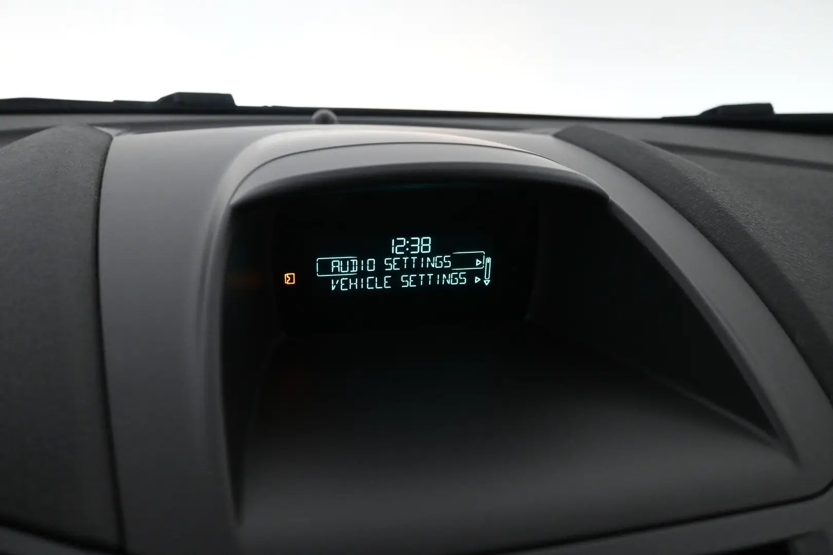 Car Image - 2010BCGeybzqKZFQK4cAA4