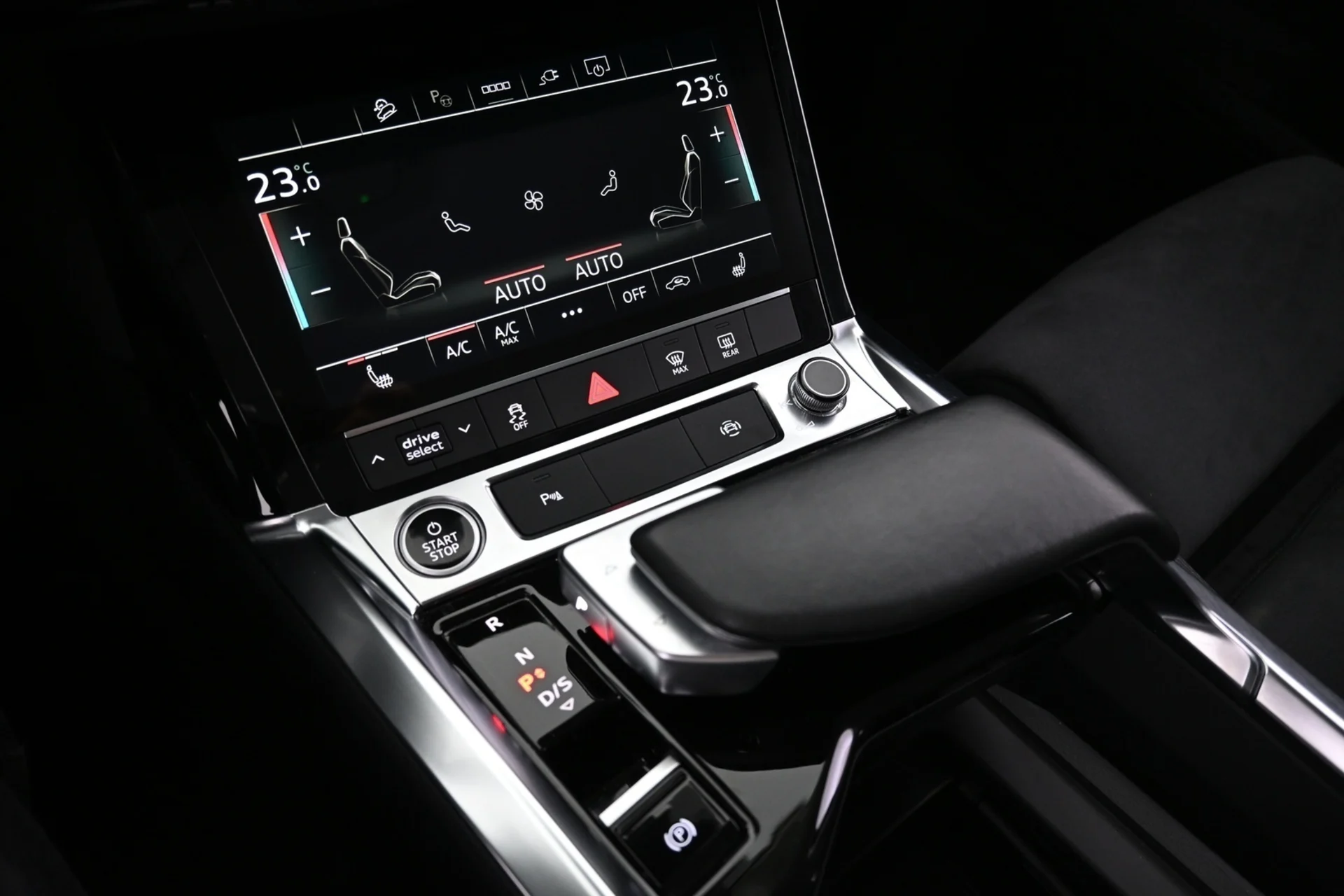 Car Image - 4aiLQrlfhmp1u55onXoaTu