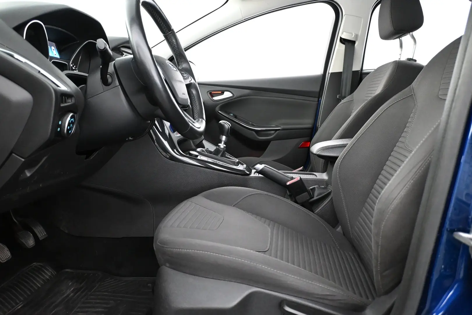 Car Image - 2TXwV1wbH2OZkZqcwiMIrg