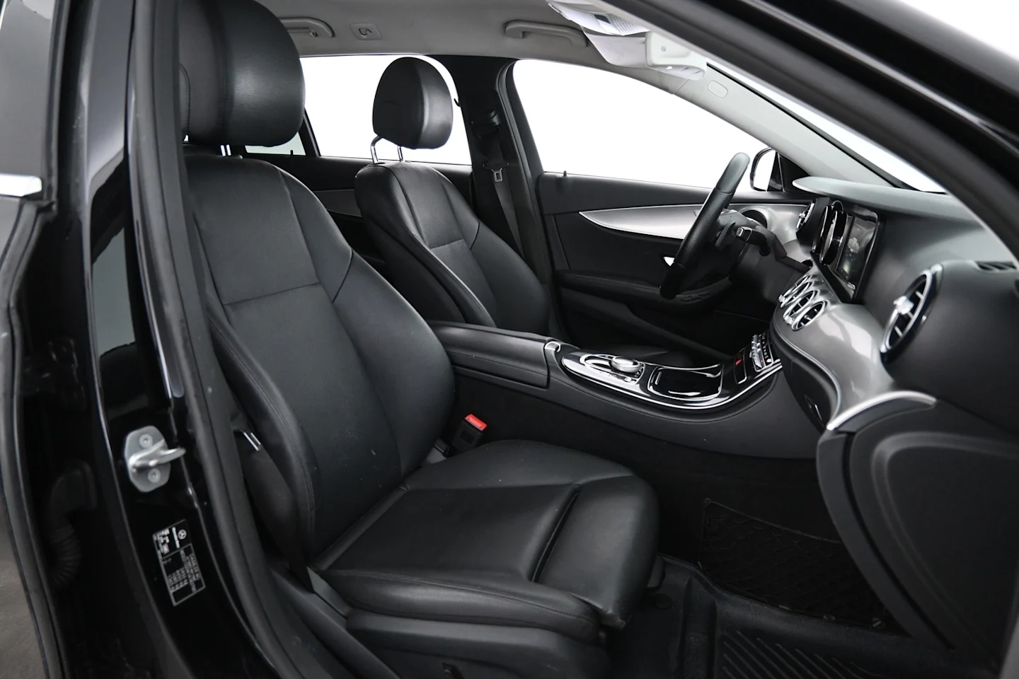 Car Image - 3ByqpgQjtgZnTSbmG1Nrjb