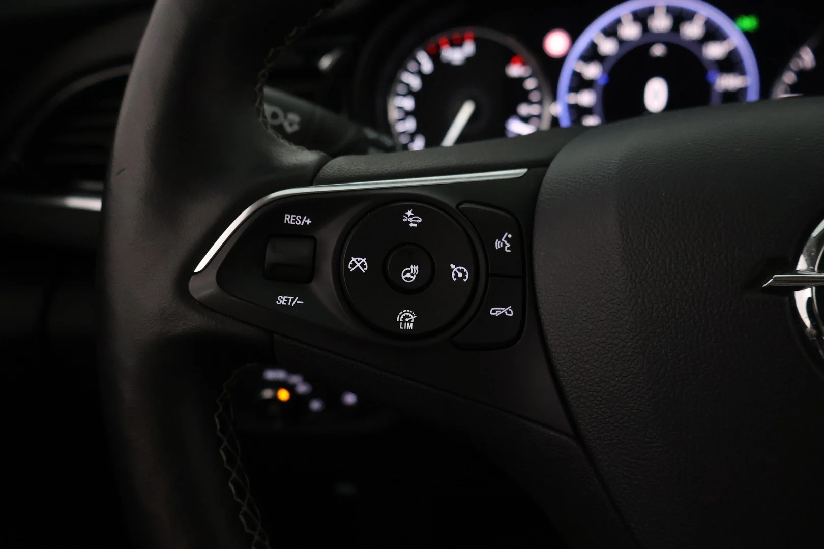 Car Image - sOPXGTtOsOs1sev3Sdvwr