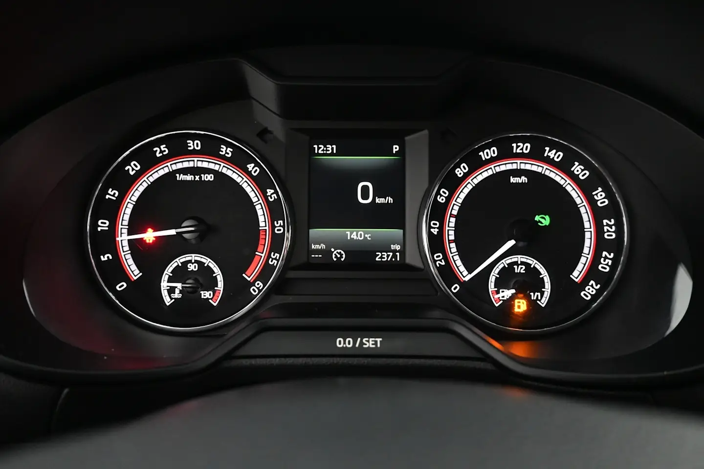 Car Image - 2Vcn7TZ0TAllvBqqhYgZ32