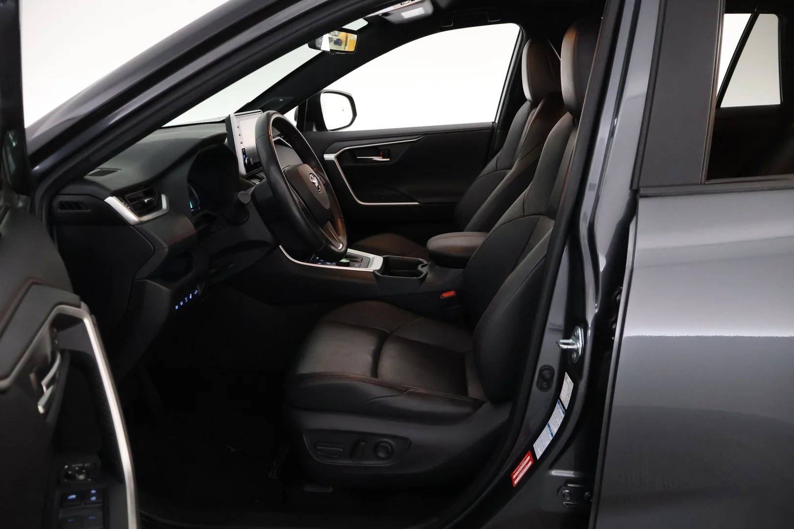 Car Image - 3iFoBZbzWo5nheS2Wk9hLt