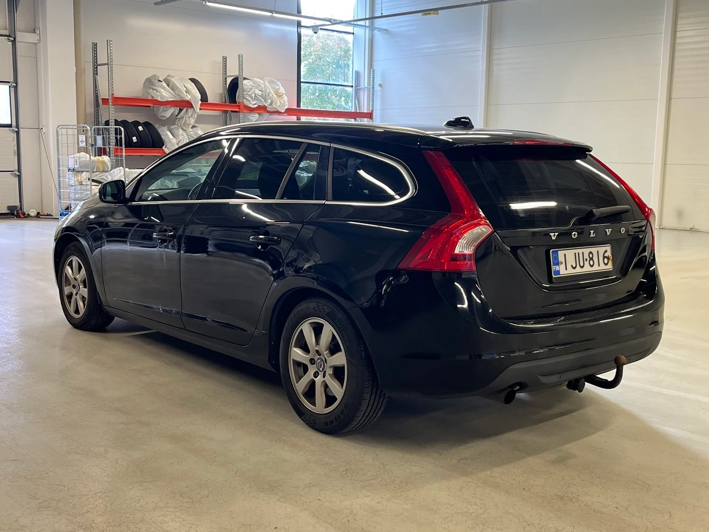 Car Image - 6tWXXJfvNZxPoo4mLVdCQV