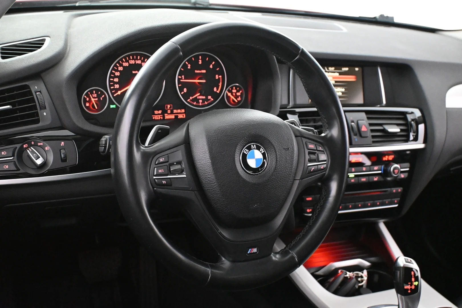 Car Image - 30XB3VVtP9wPeDobUBkx4A