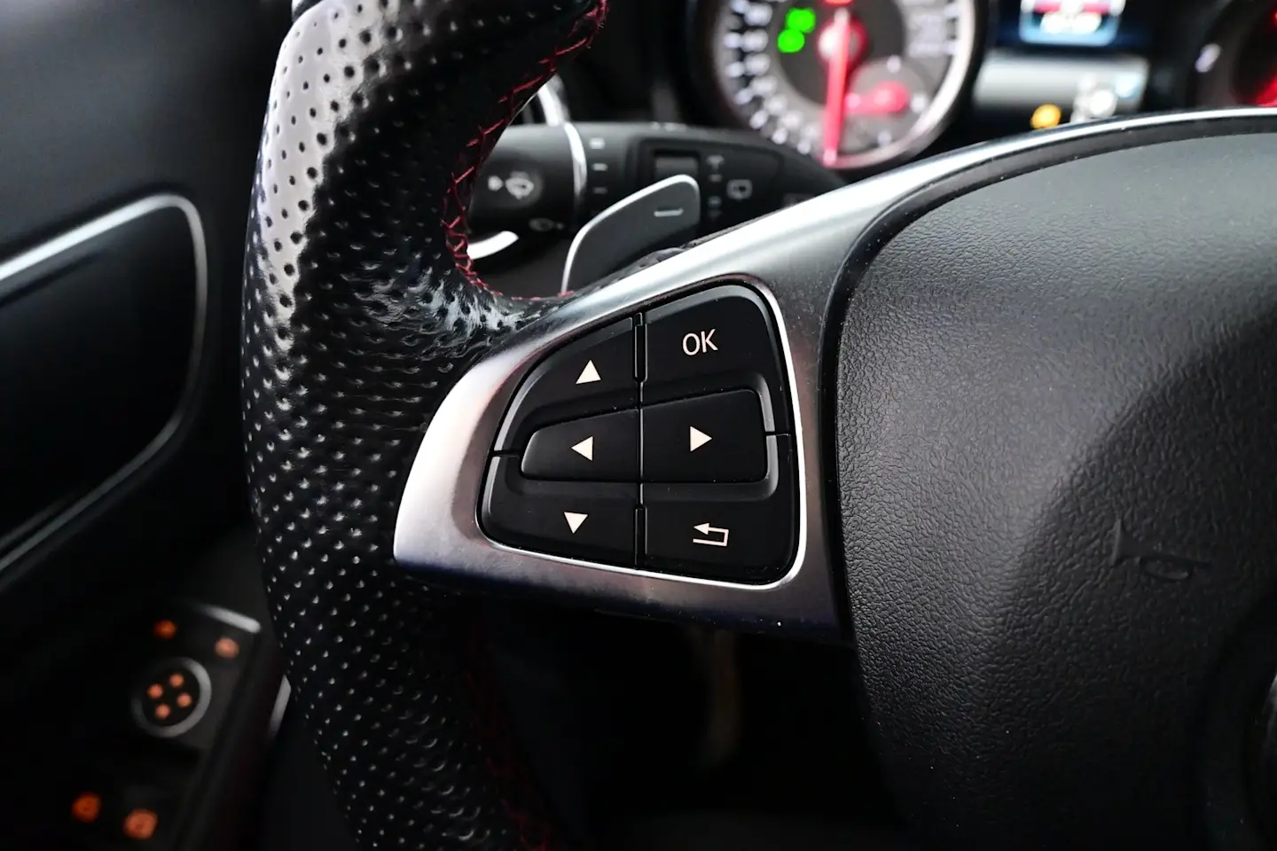 Car Image - 1GpdwCLGKrR0gAWLxZOGjh