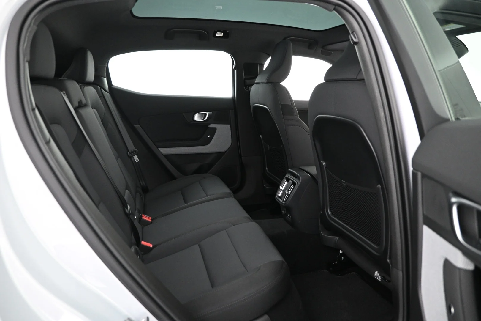 Car Image - 5JfUVtDQNO4e85DicFEtEU