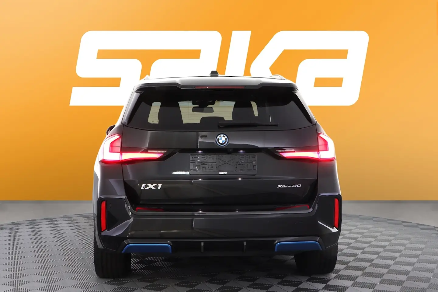 Car Image - nUaTvpFIo2yZKjfmxD4SE