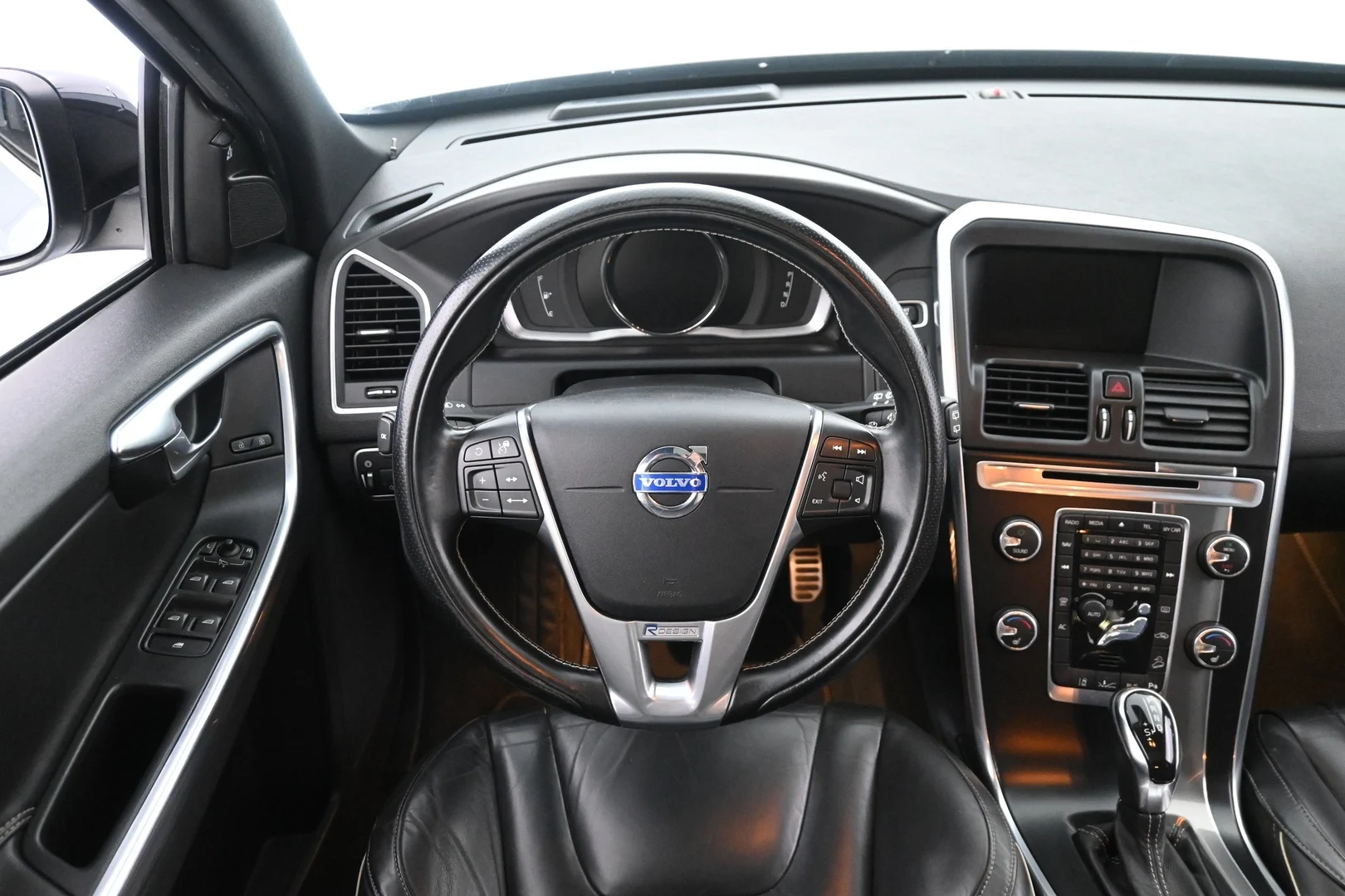 Car Image - 4ZpPJsIAVET3JzhH58Wjhb