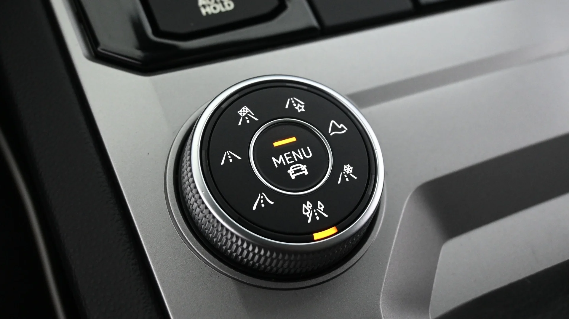 Car Image - 6xjzf3tRnFoTG9nTEXInLU