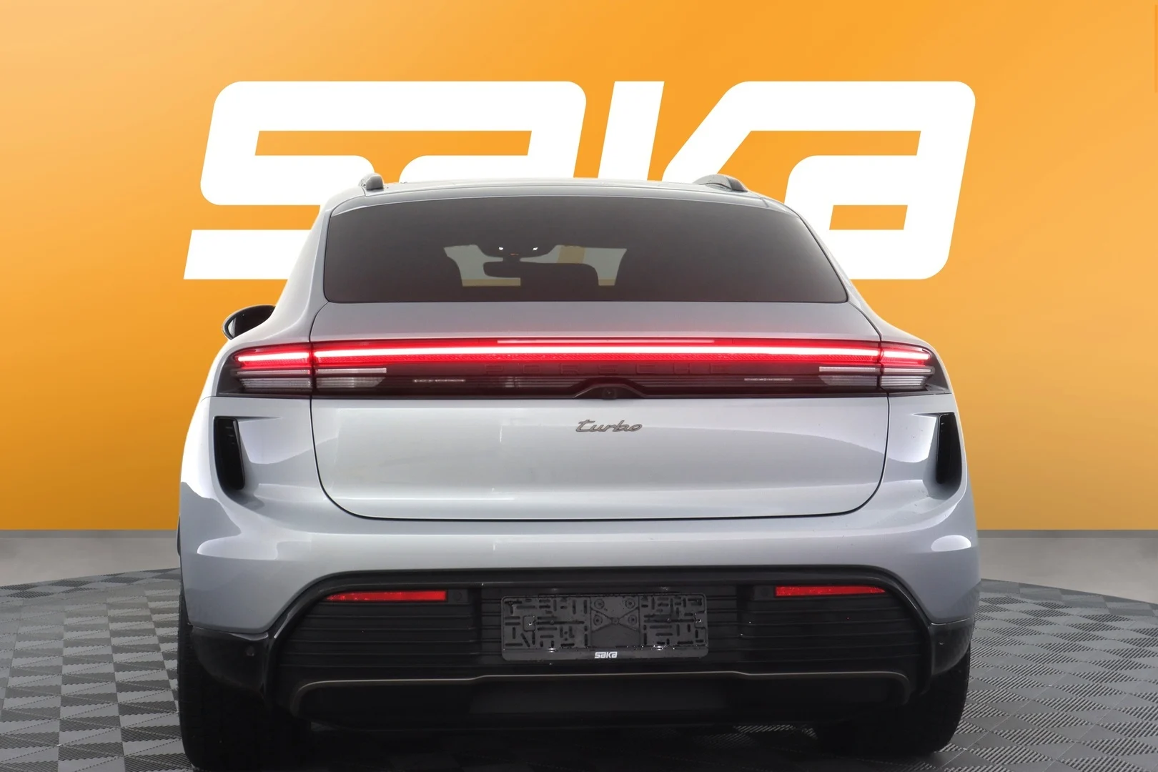 Car Image - 4GYuse4hKnHsVHkqbBkPPM